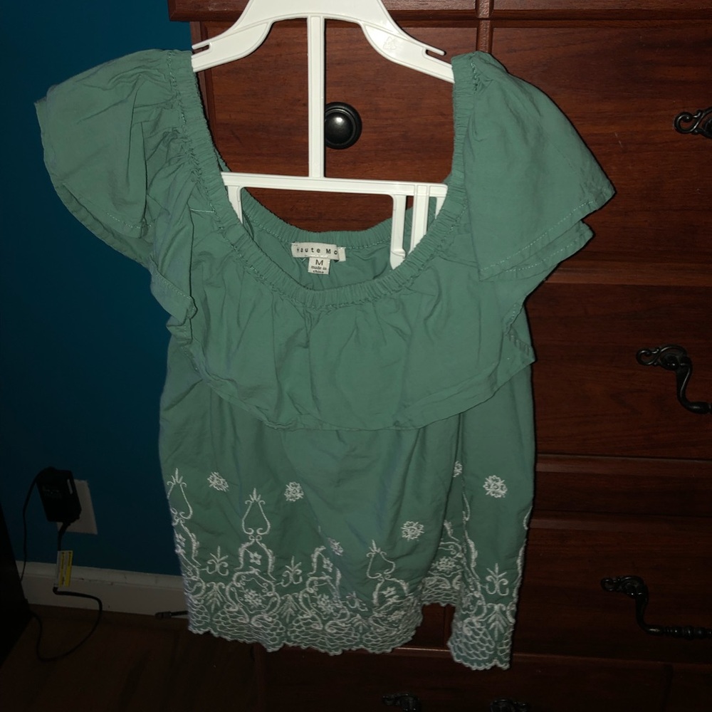 Crop top